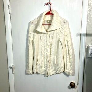 Saint John’s Bay cream woman’s sweater long sleeve button front